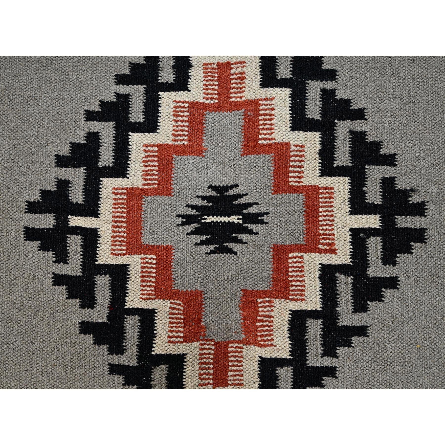 R2328%20004