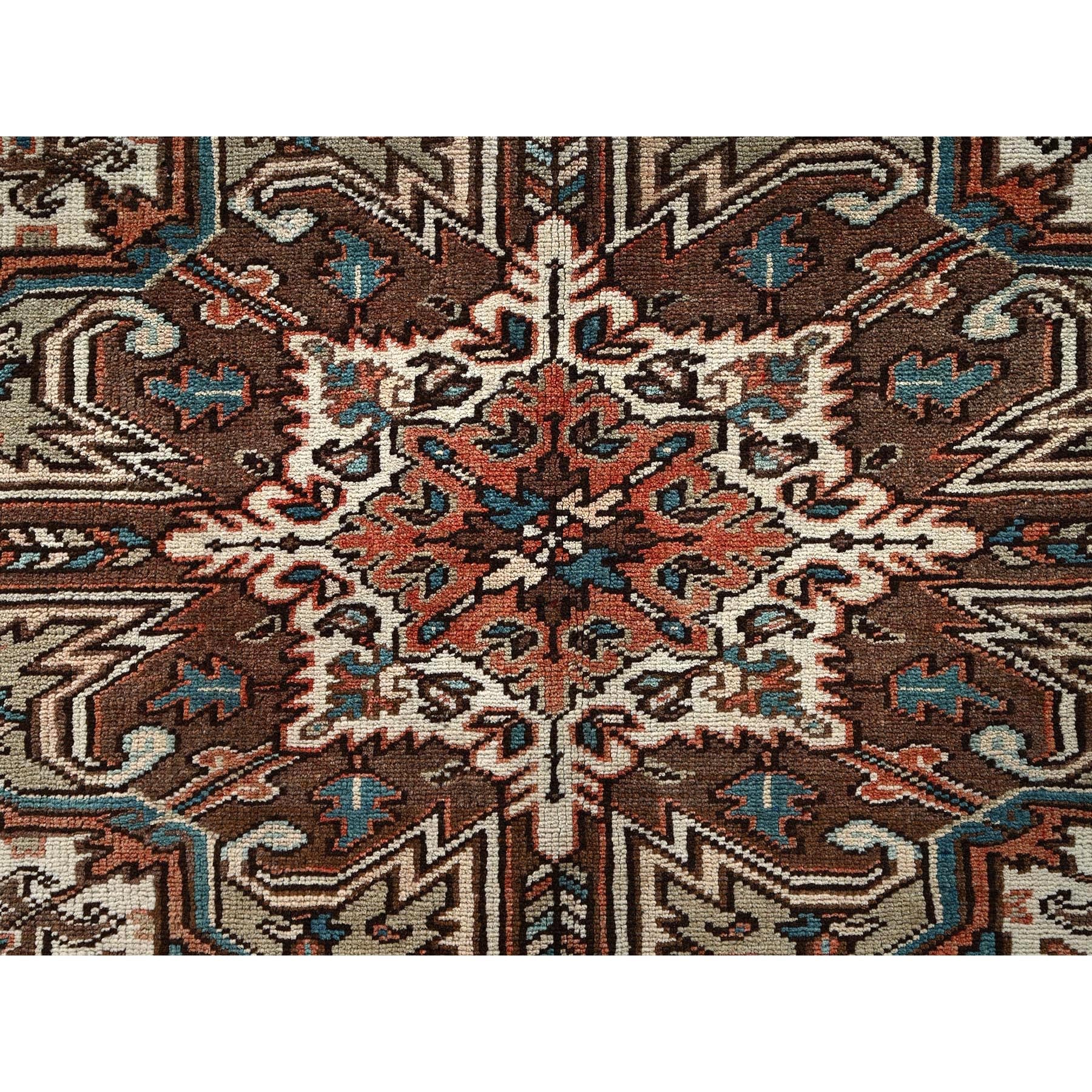 R2329%20009