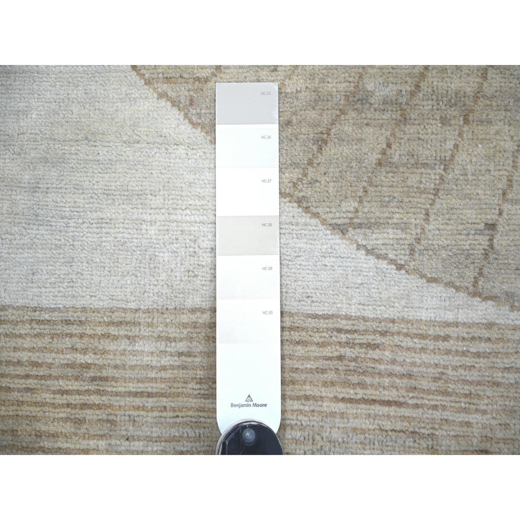R23895%20007