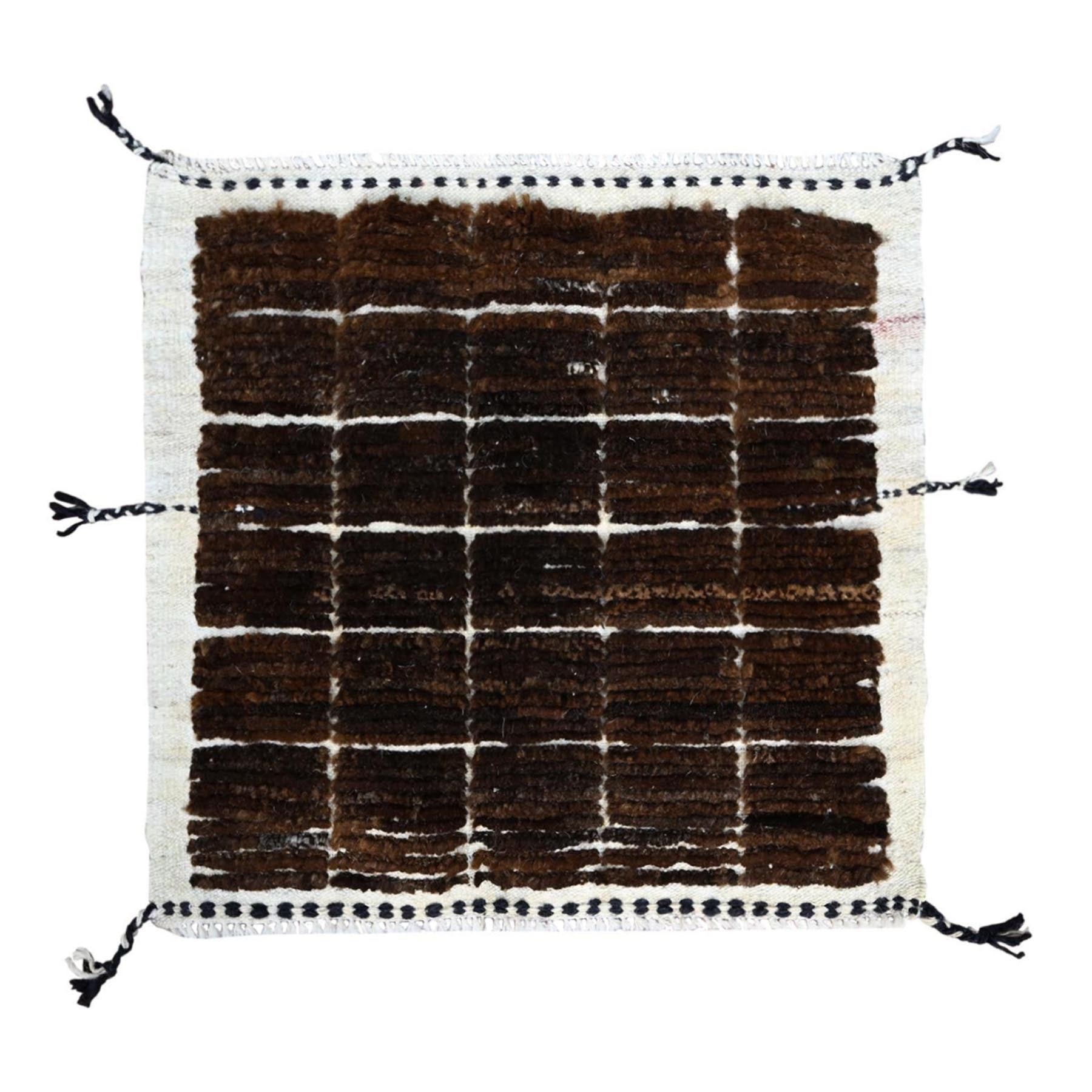 R245%20001