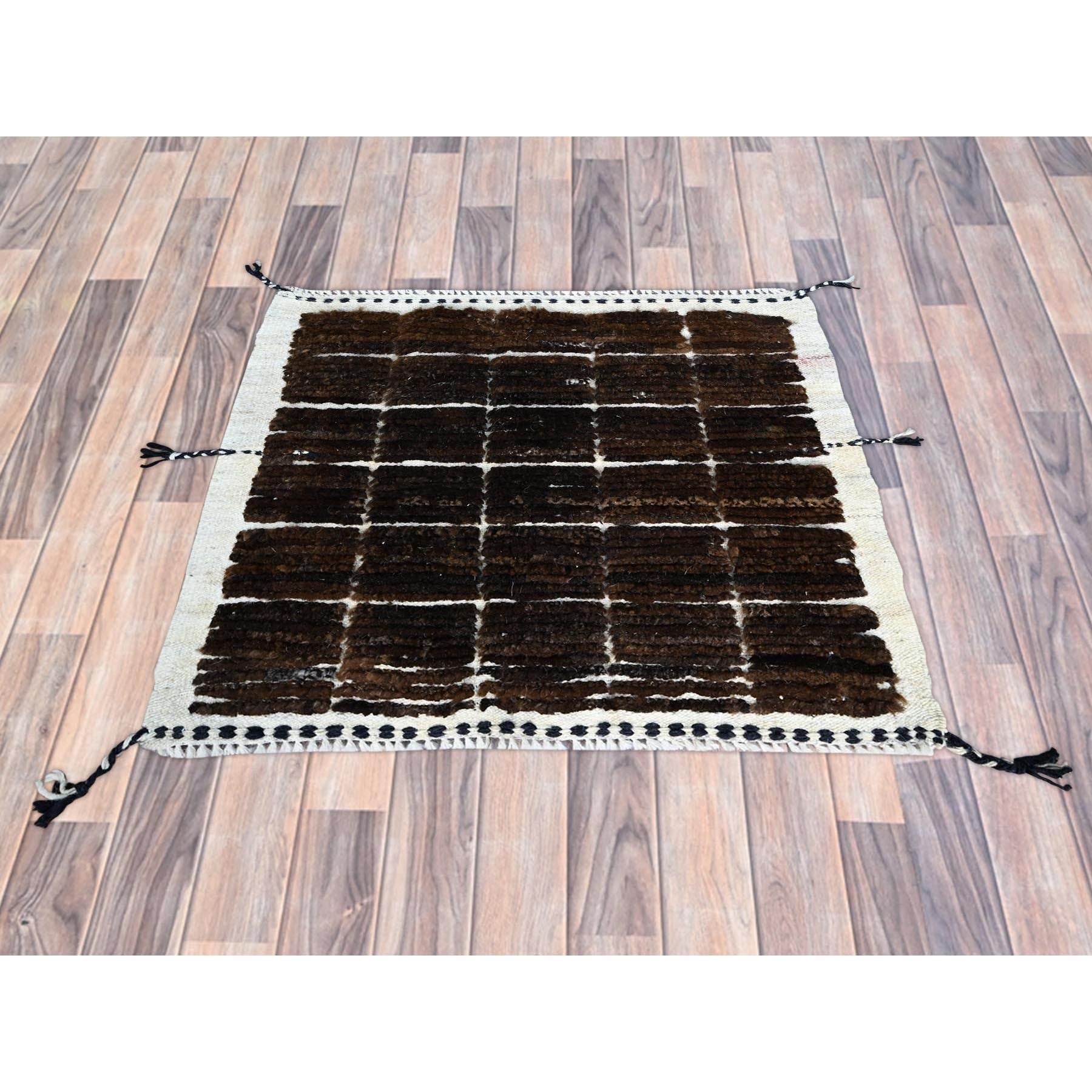 R245%20002