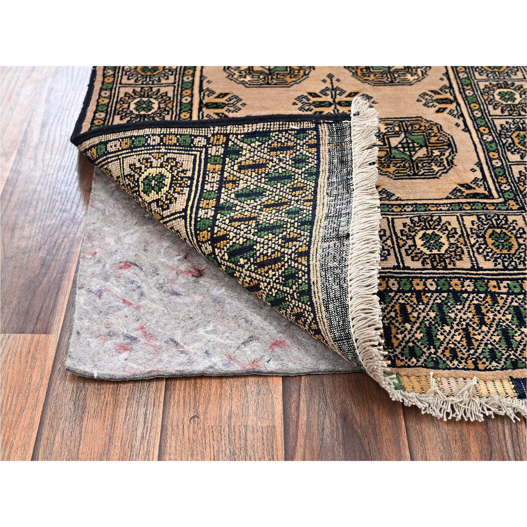 R2463%20003