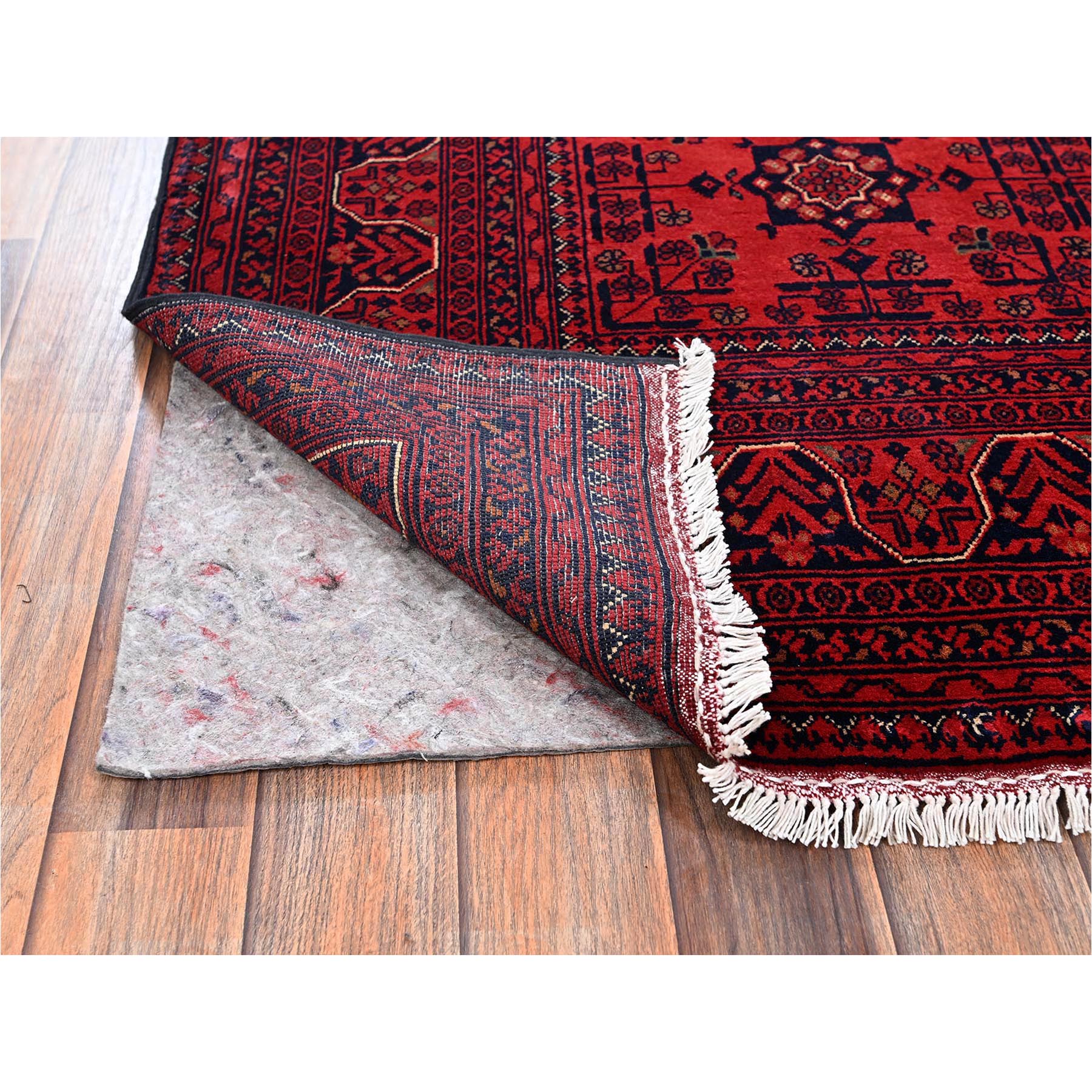 R2482%20003