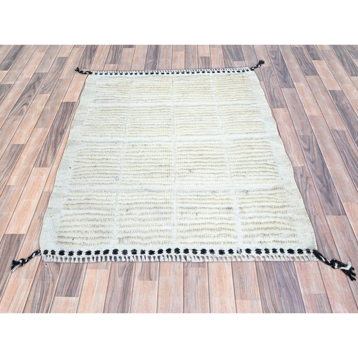R248%20002