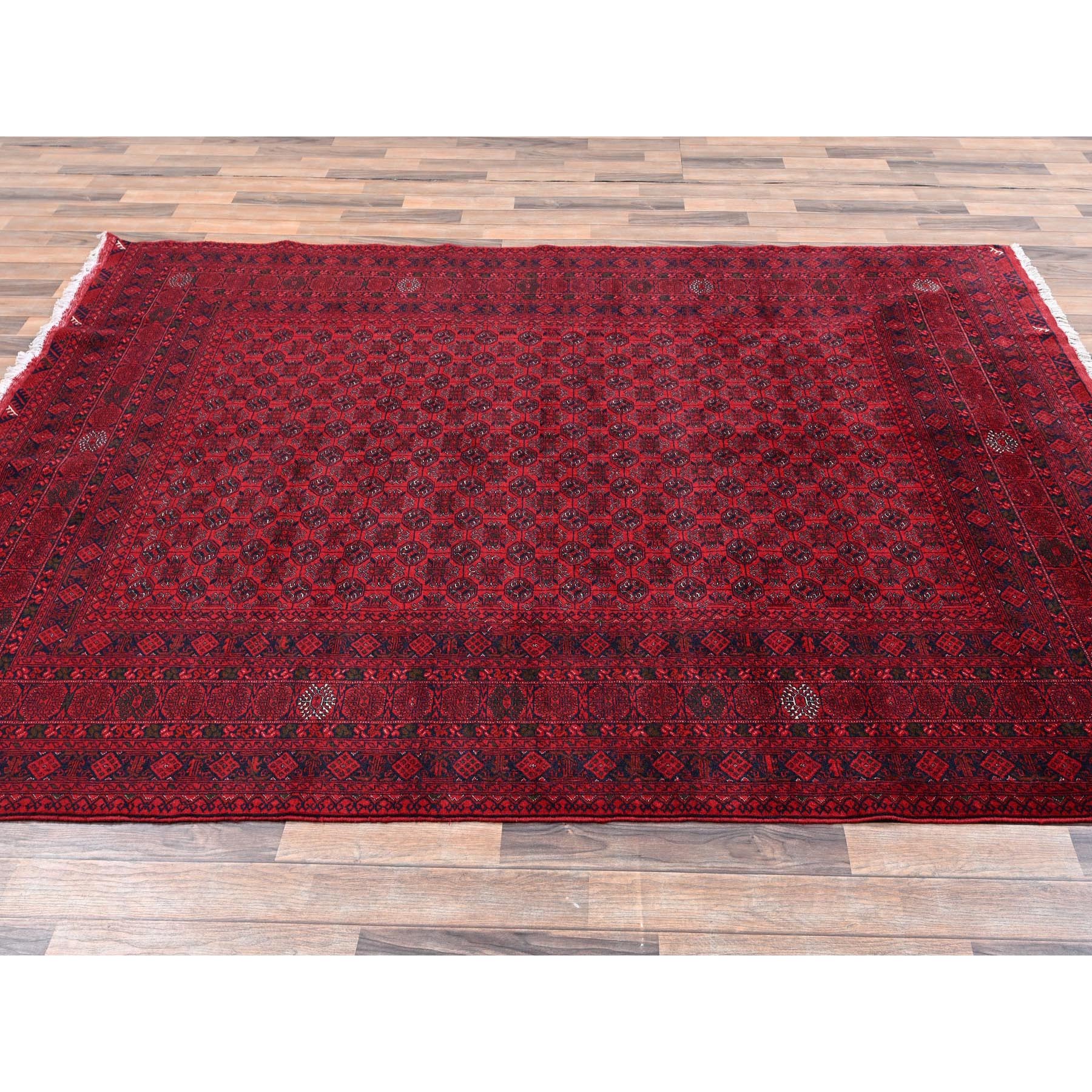 R2502%20004