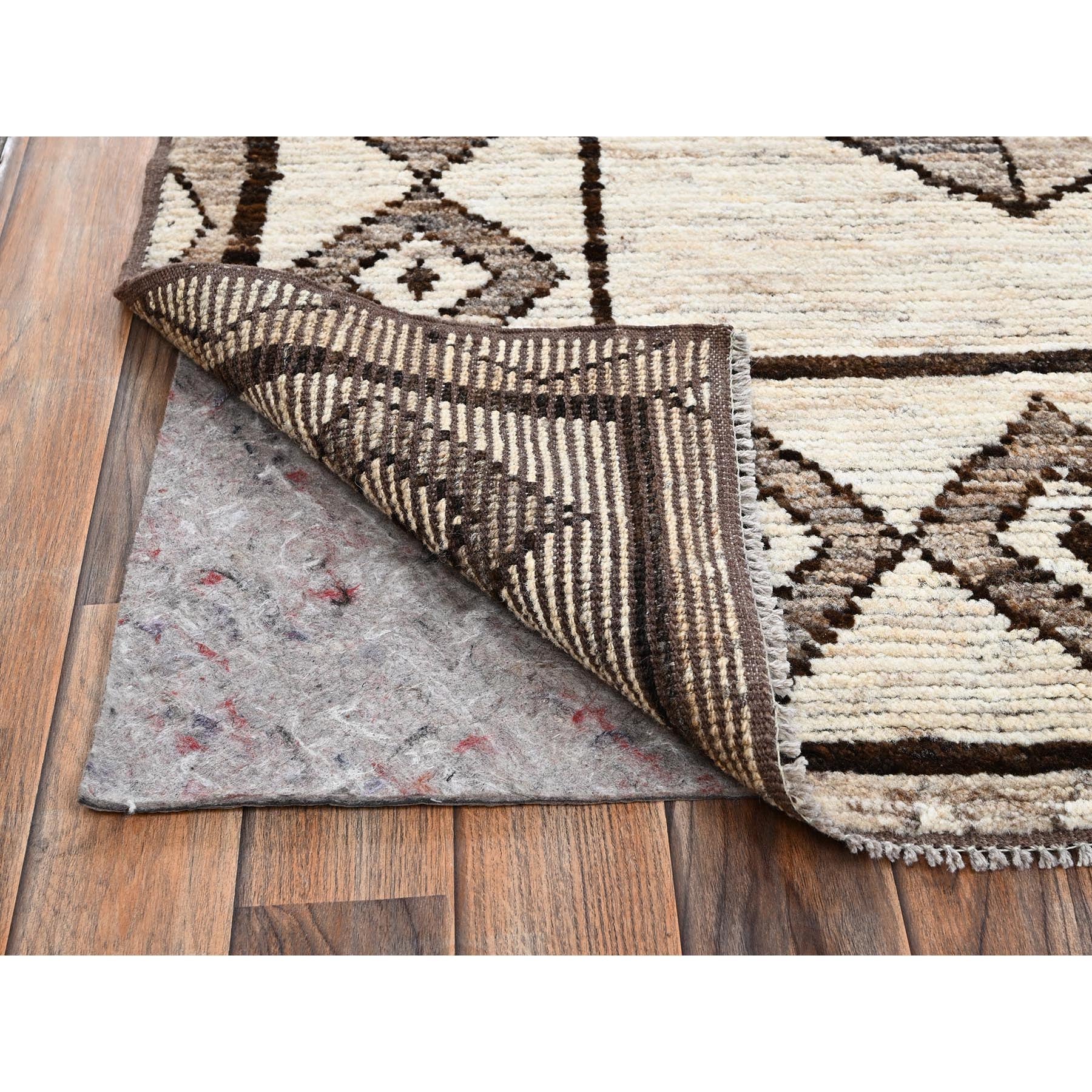 R2508%20005