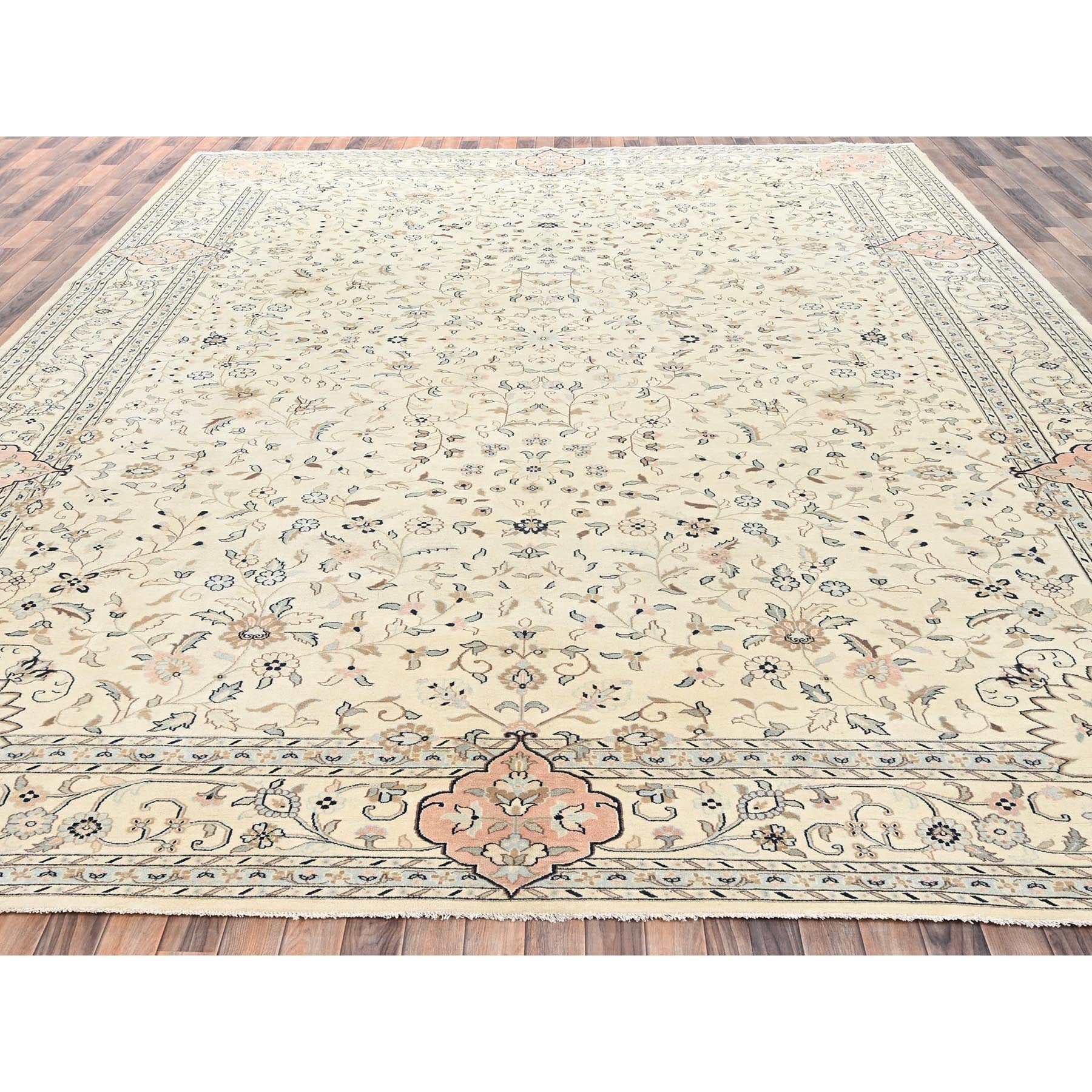 R2528%20002