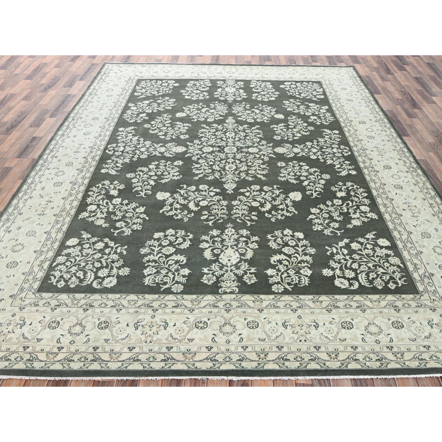 R2529%20002