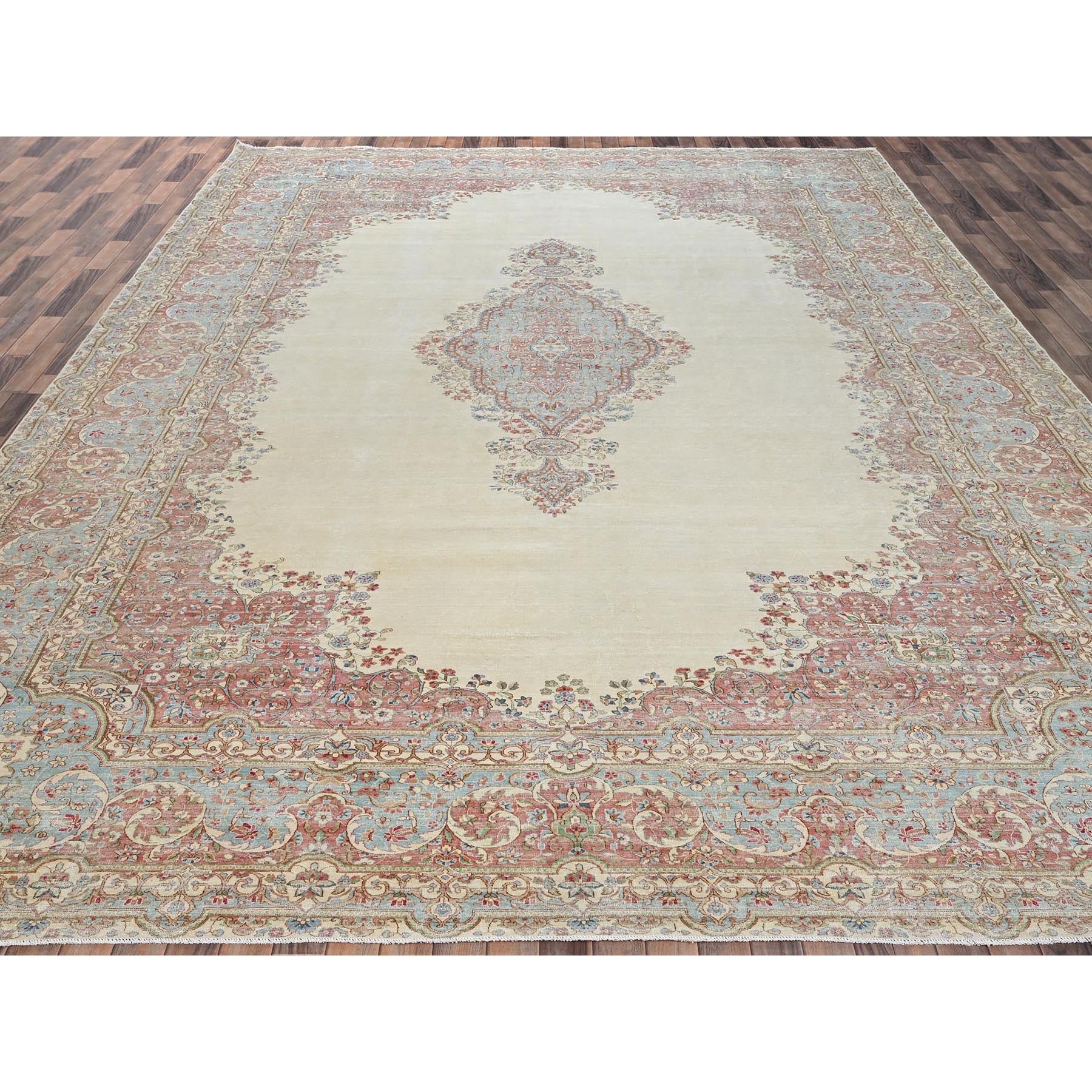 R2545%20002
