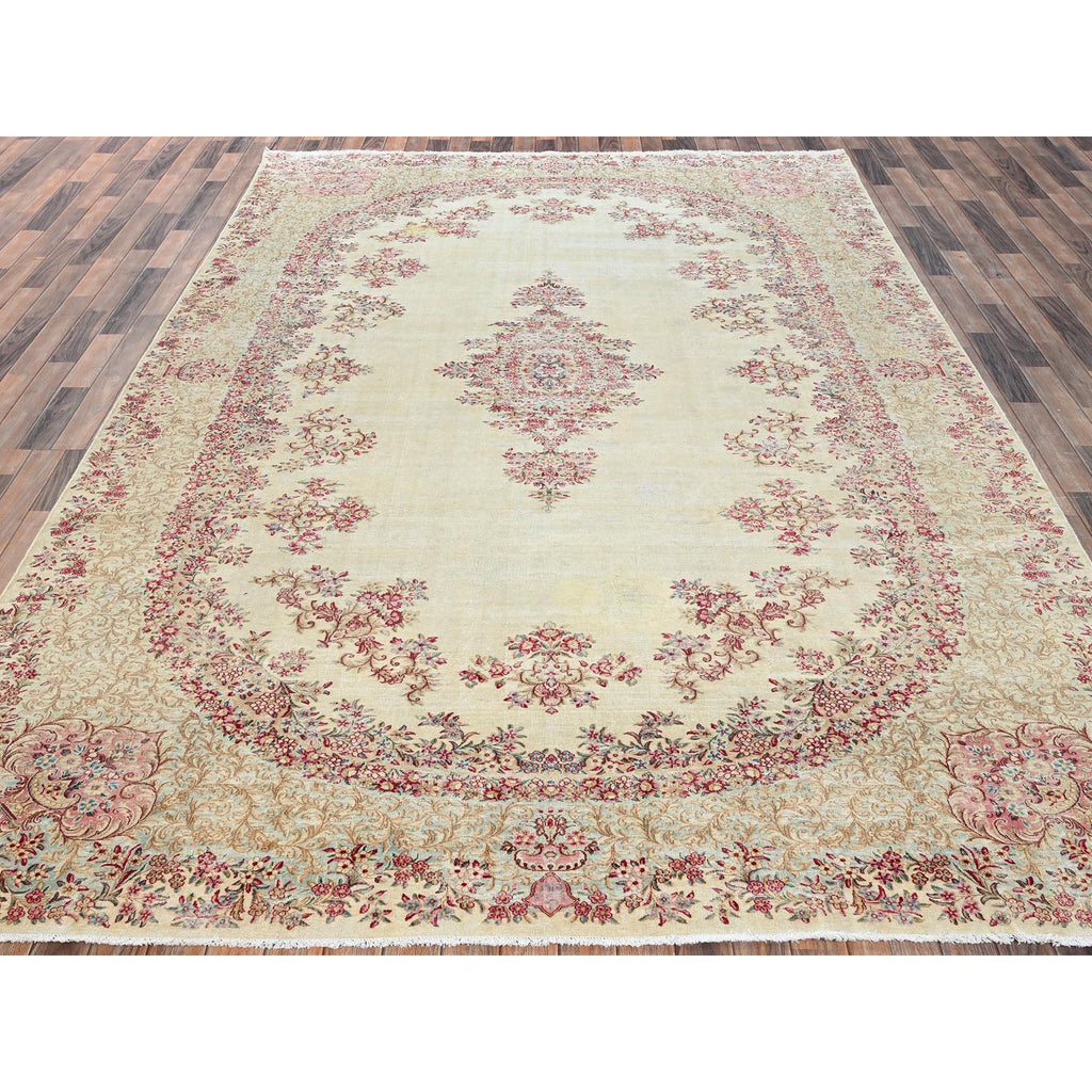 R2548%20002