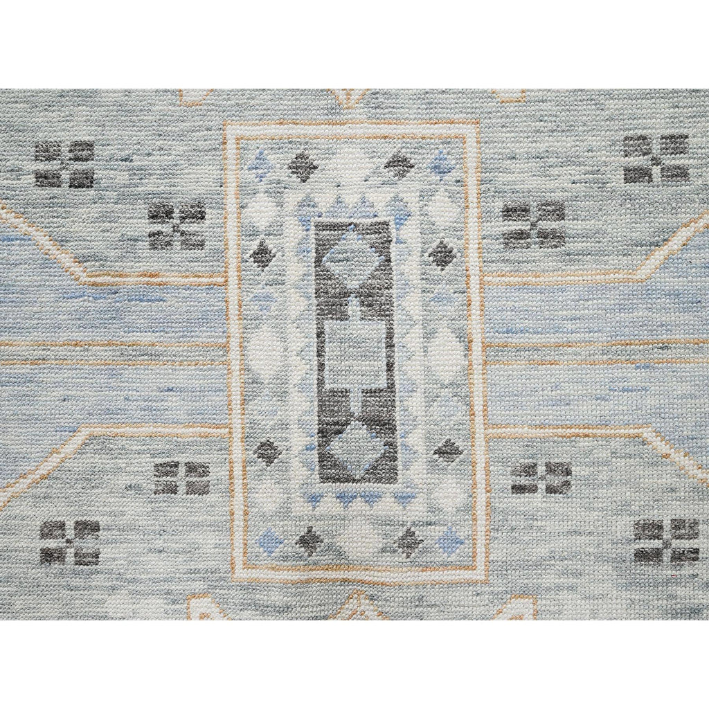 R2558%20009