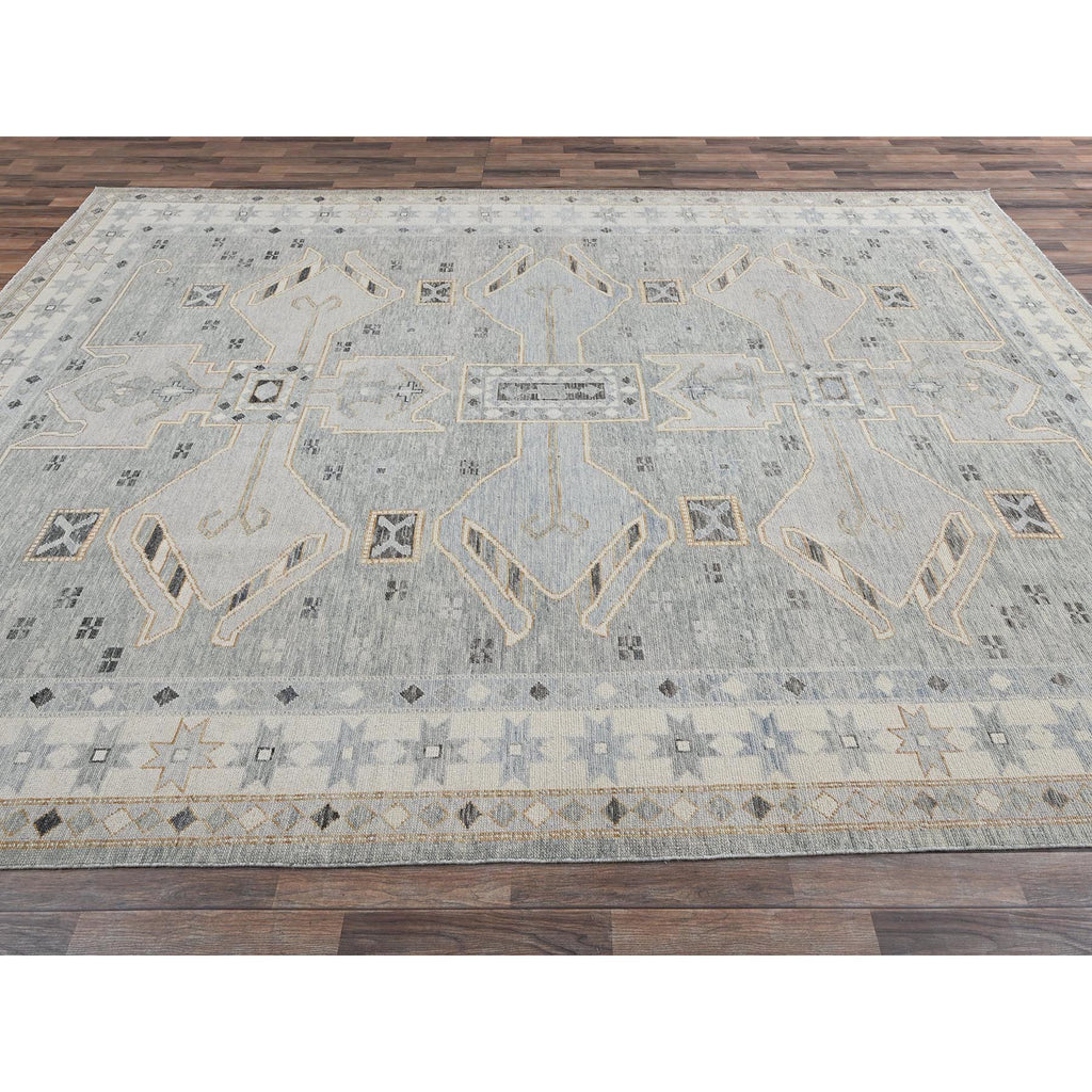 R2563%20004