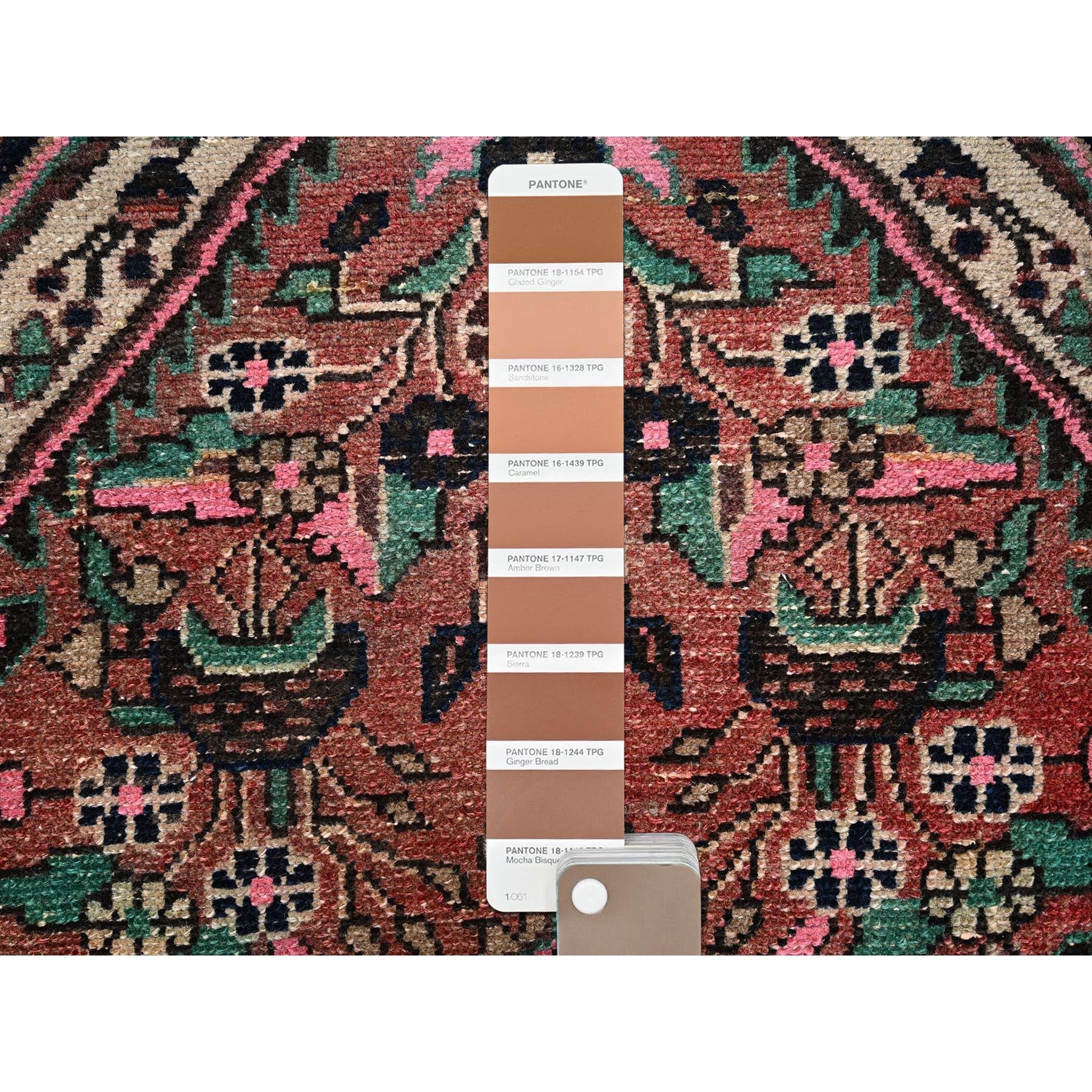 R2606%20004