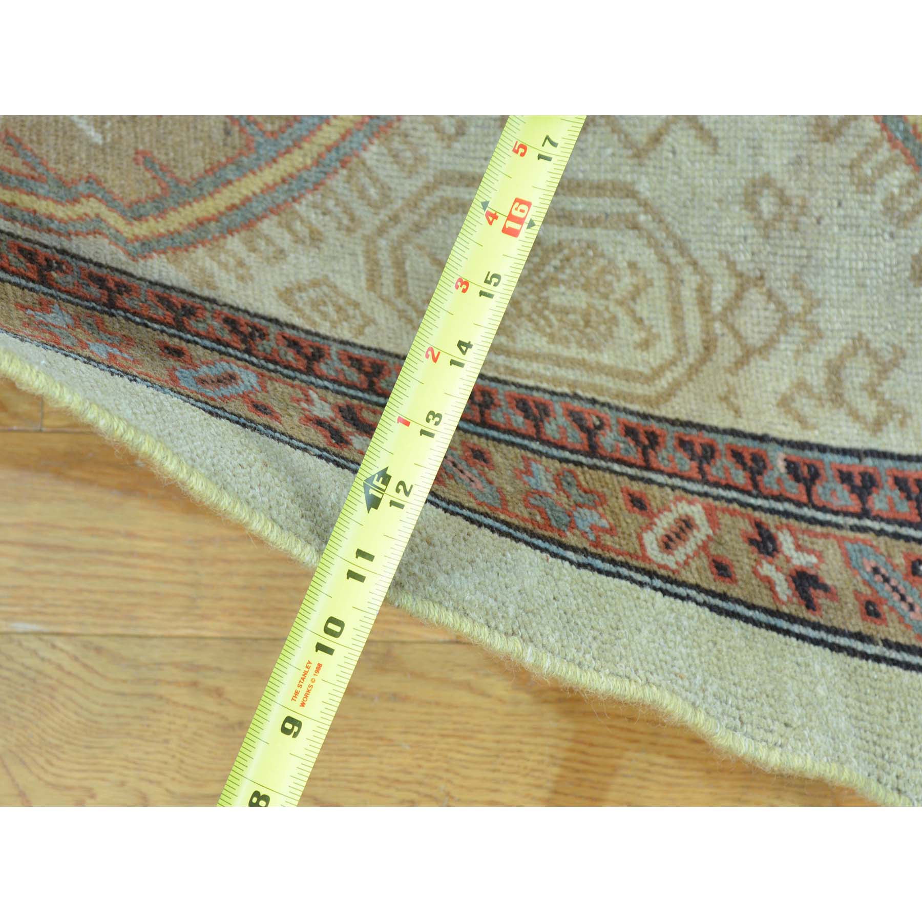 R26424%20003