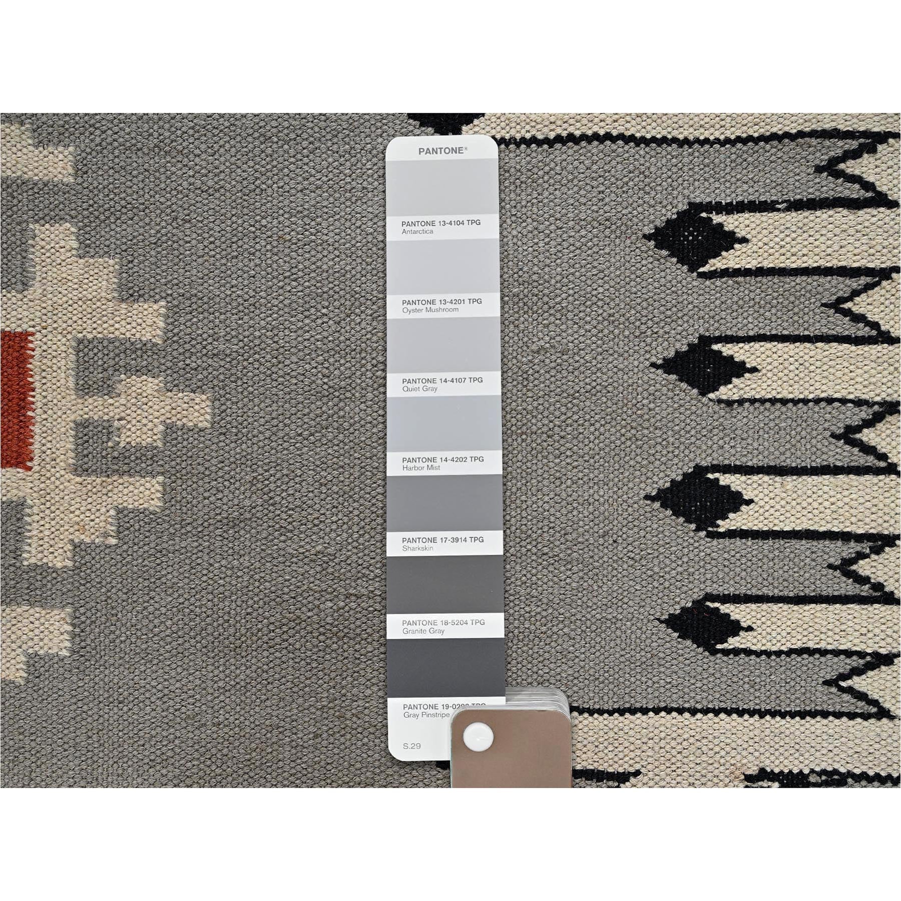 R2691%20005