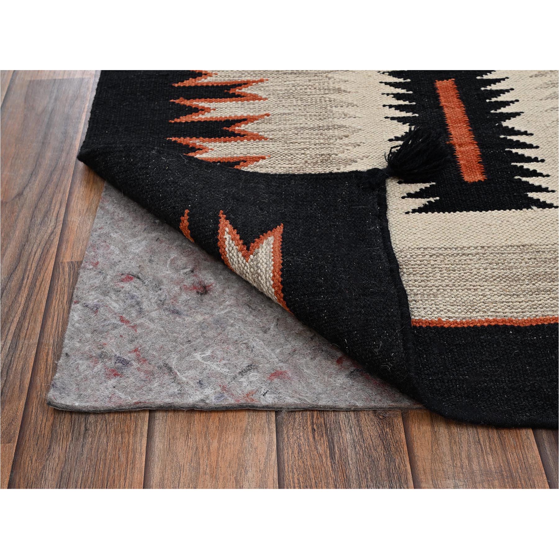 R2696%20003