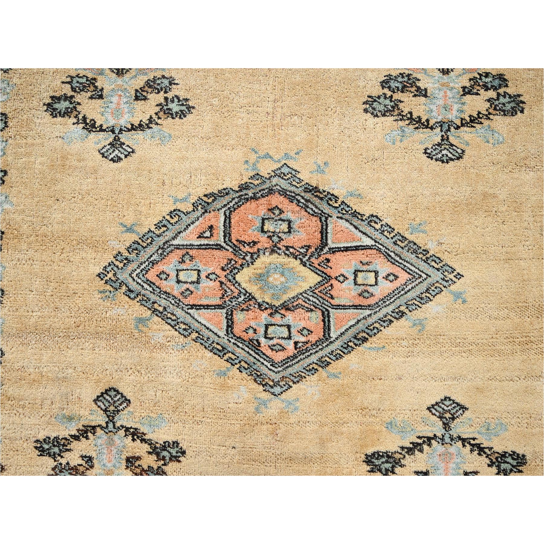 R2757%20009
