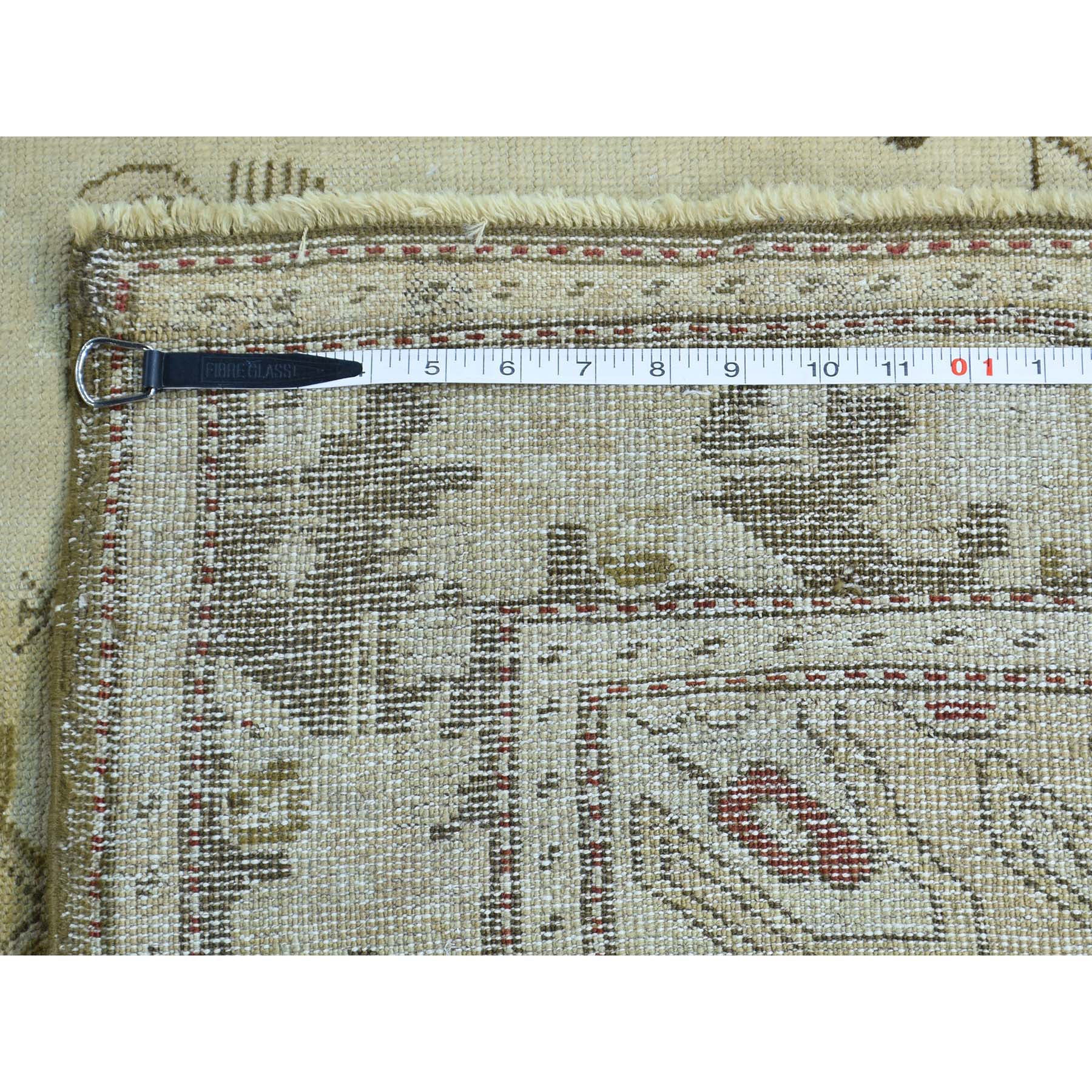 R33178%20011