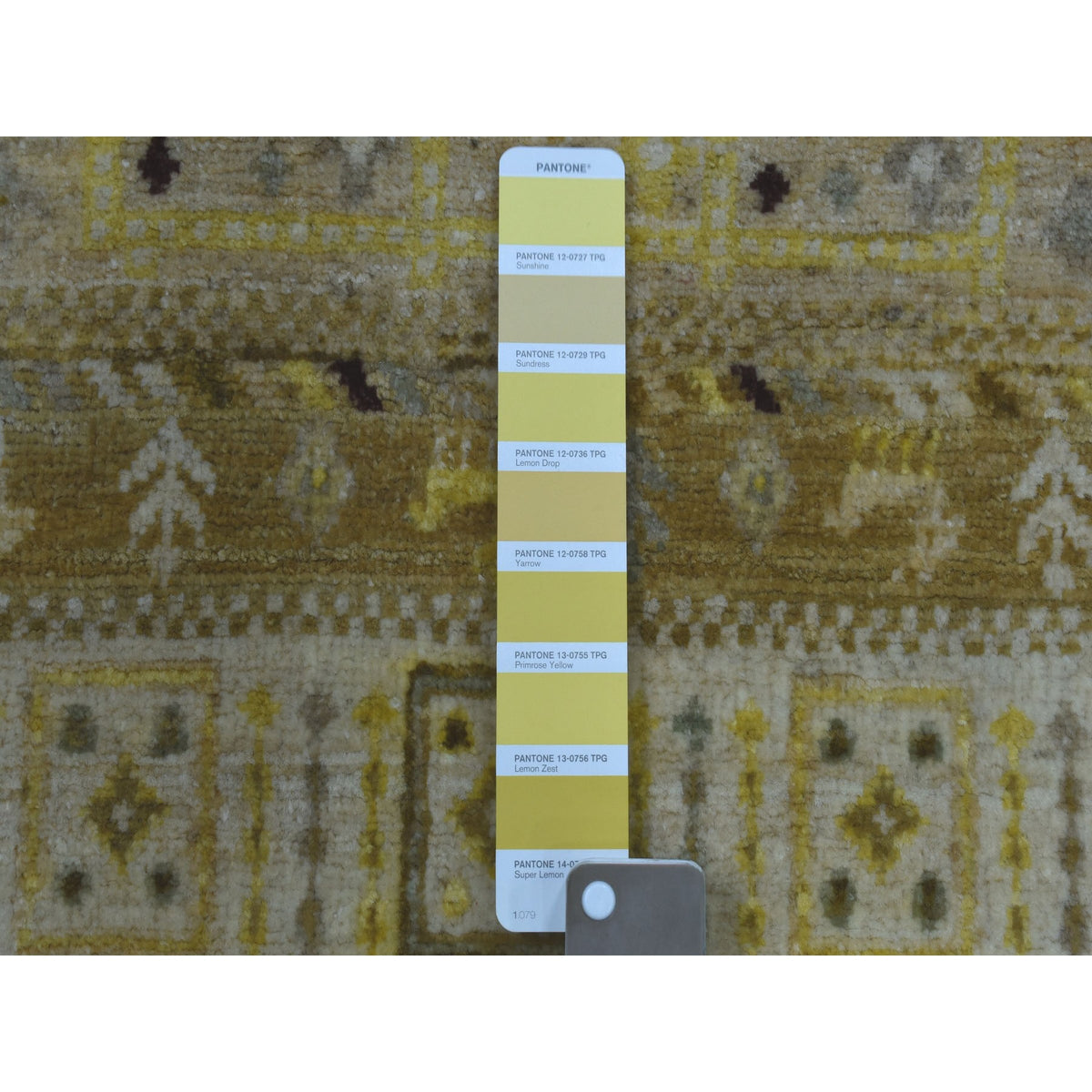 R51823%20003