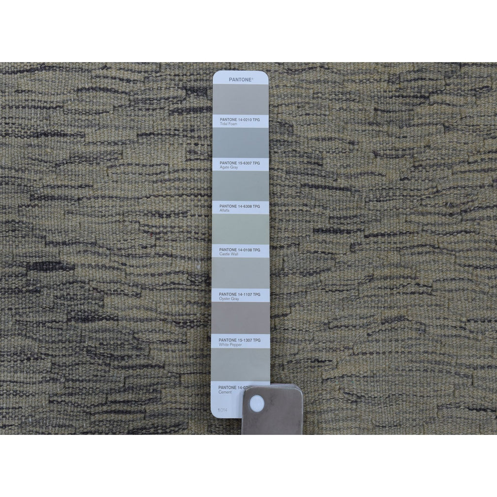 R53819%20003