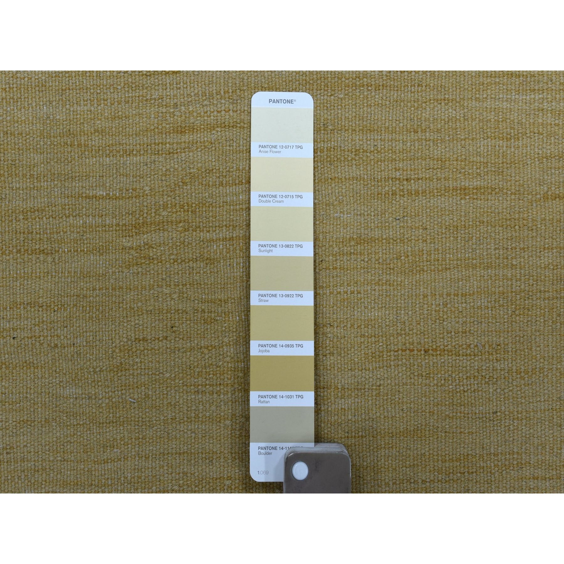 R53858%20003