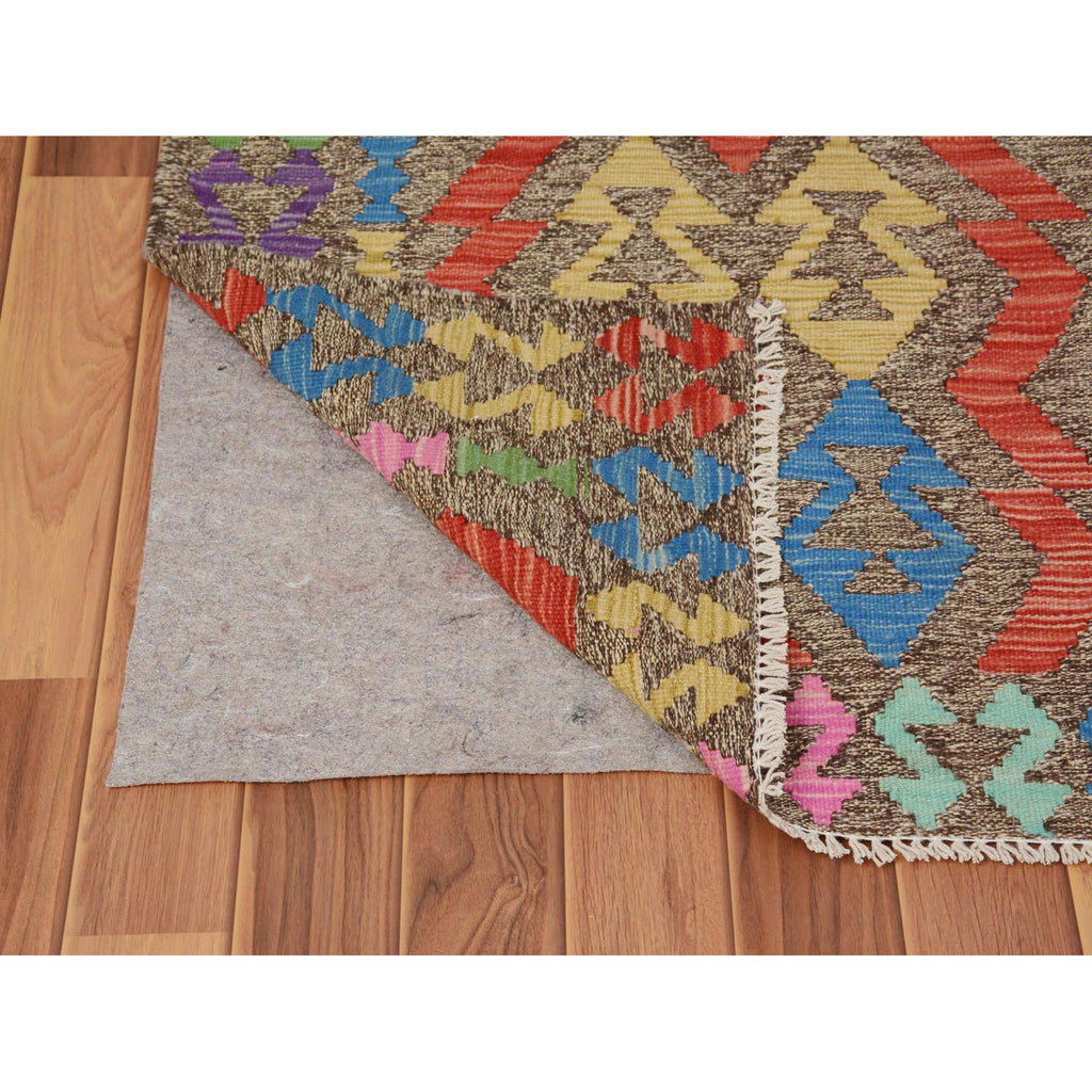 R57544%20003
