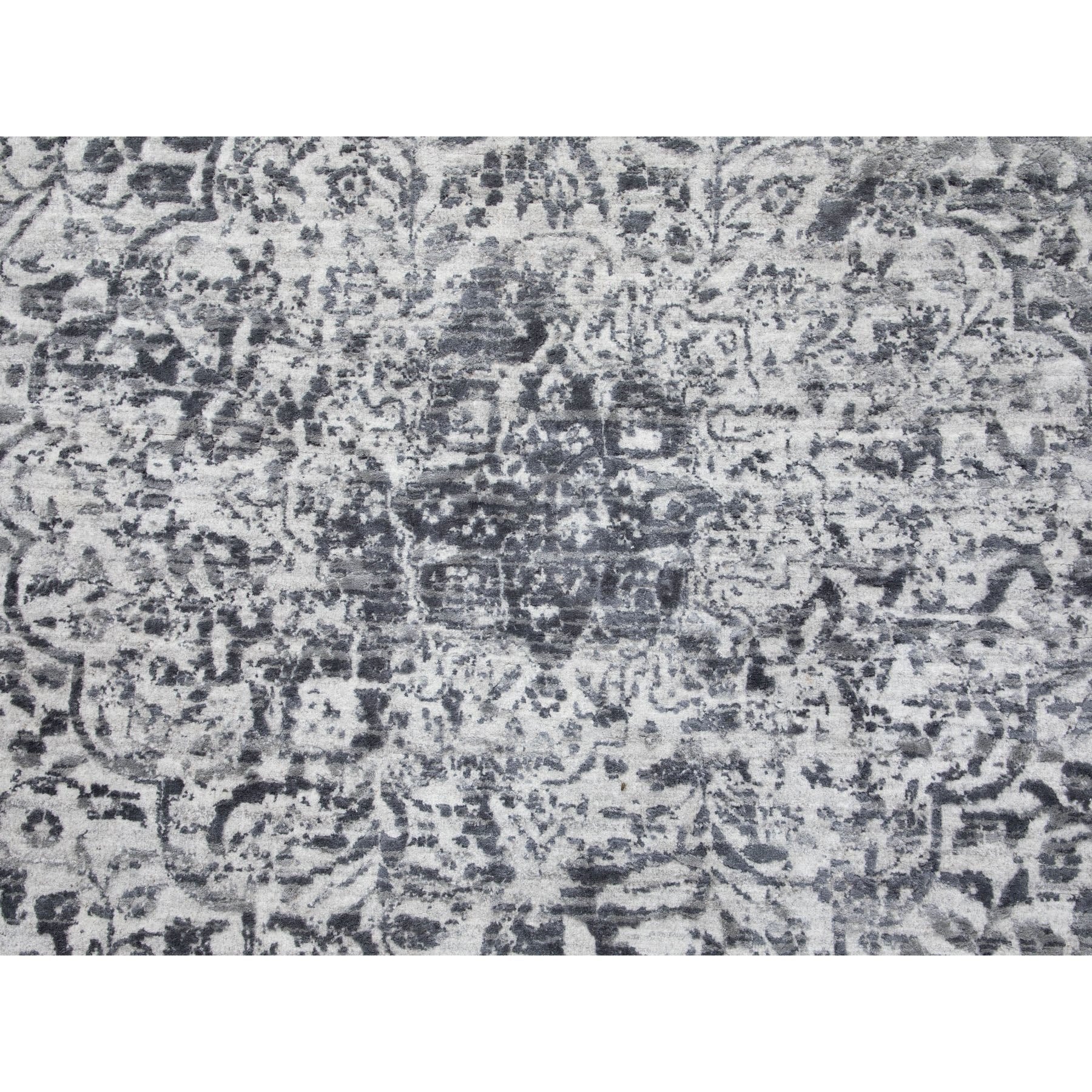 R58385%20009