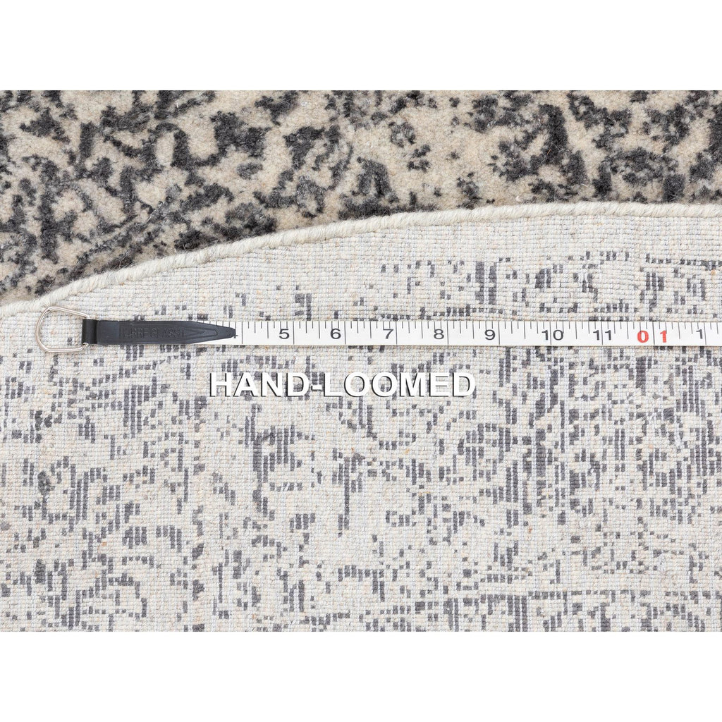 R58427%20008