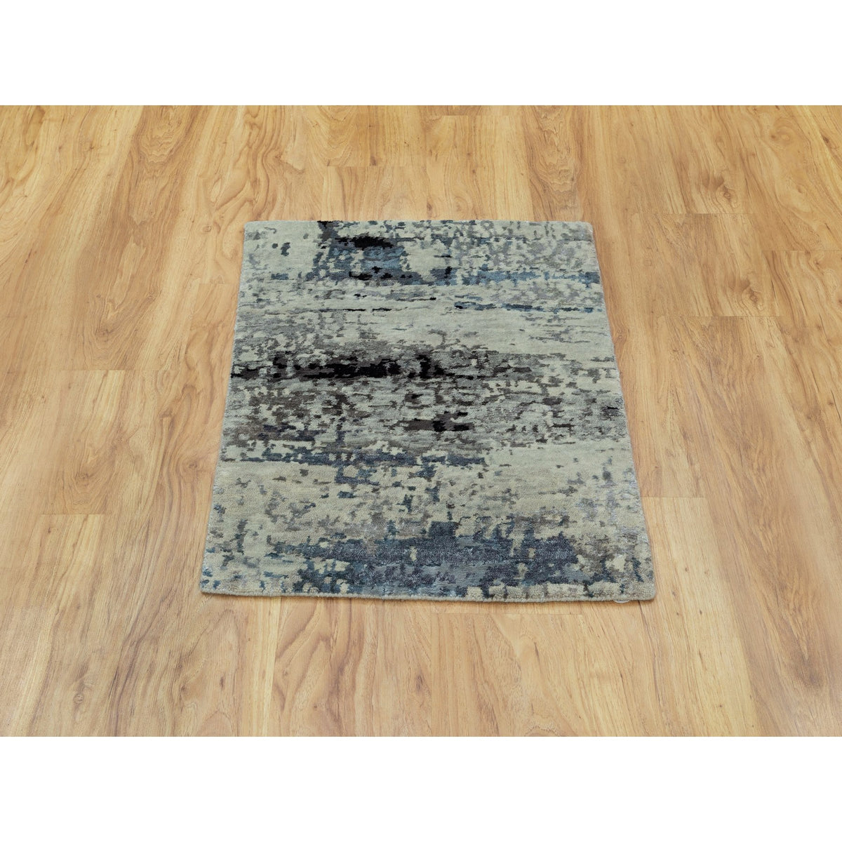 R58504%20002