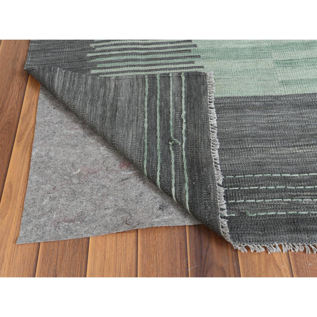 R60024%20003