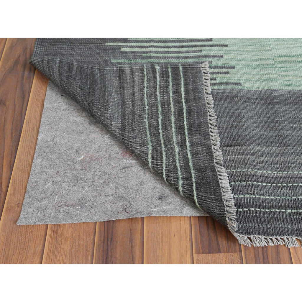 R60025%20003