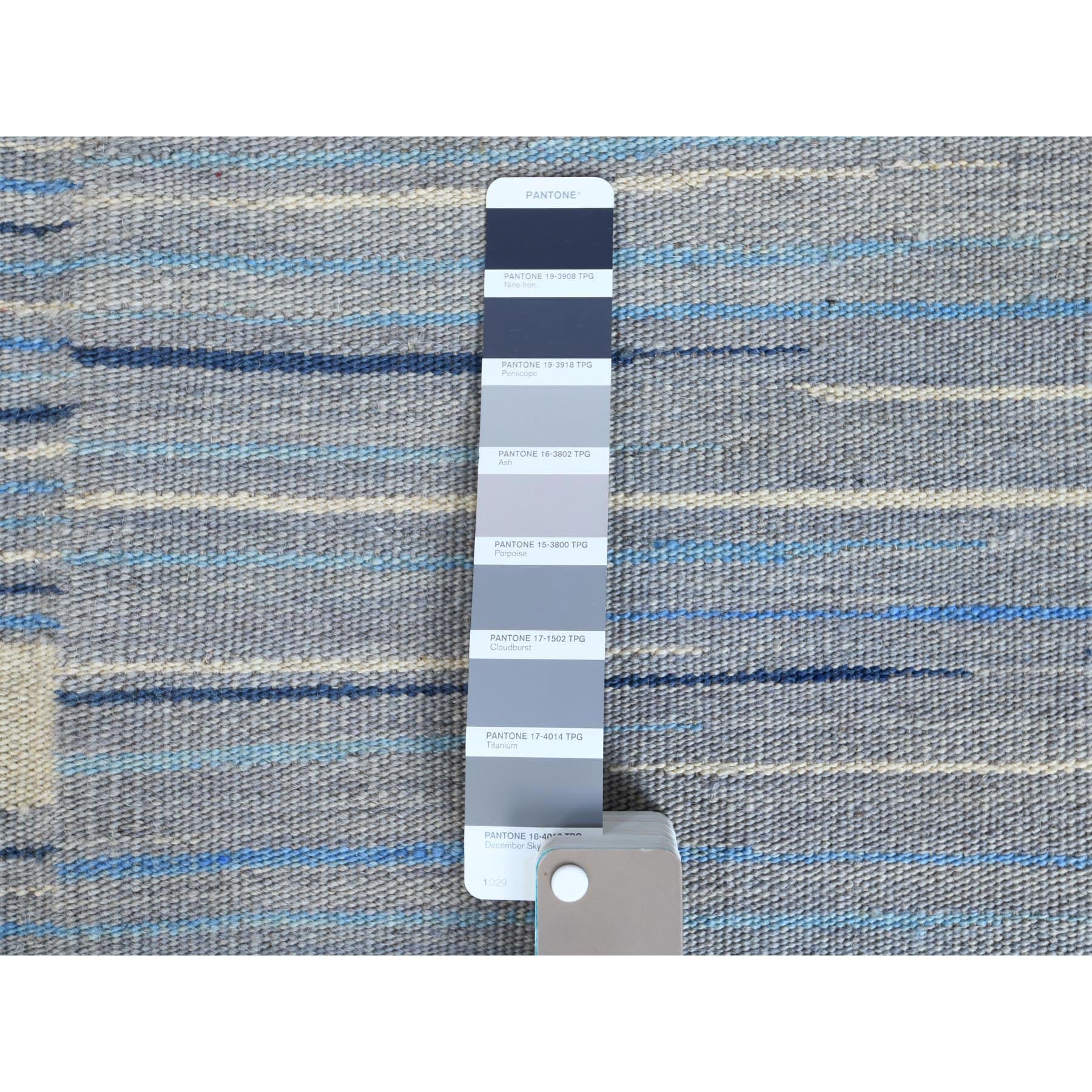R60108%20004