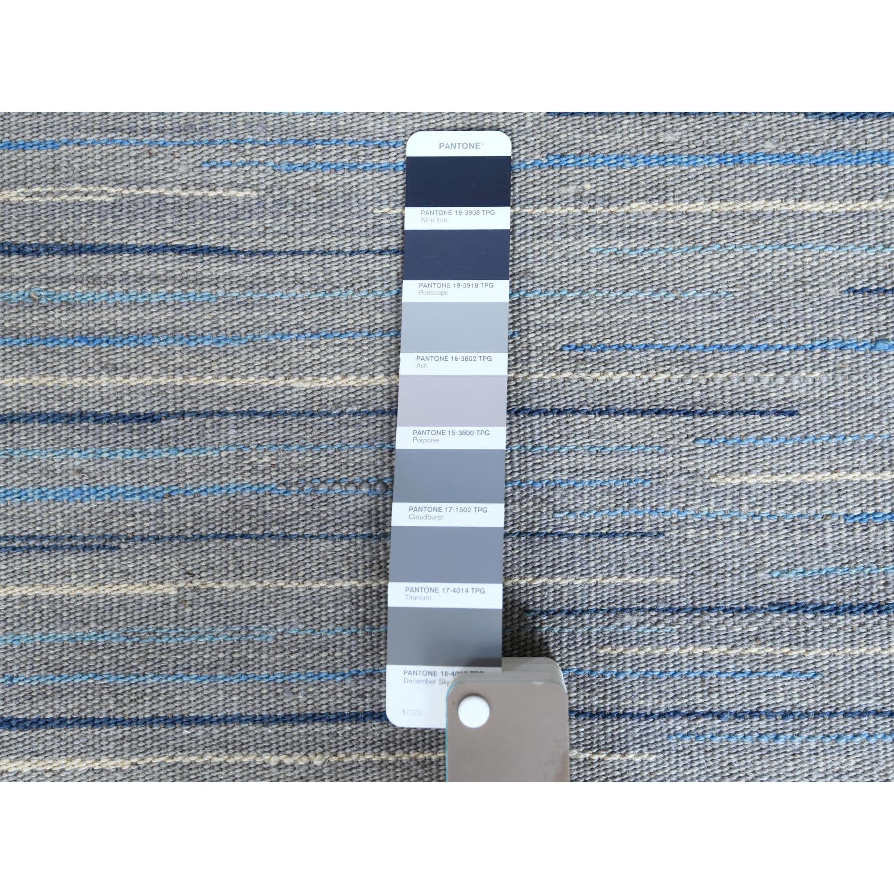 R60113%20004
