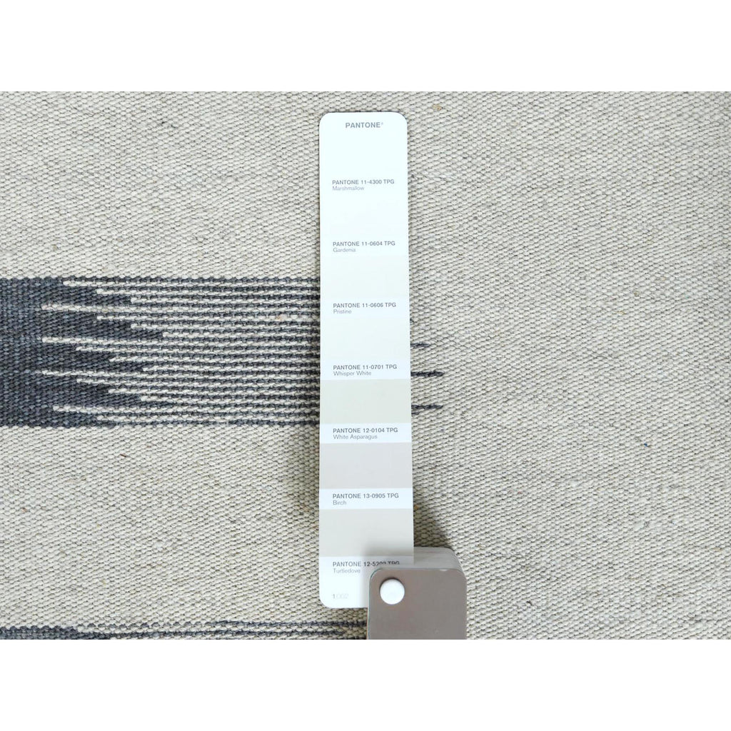 R60121%20004