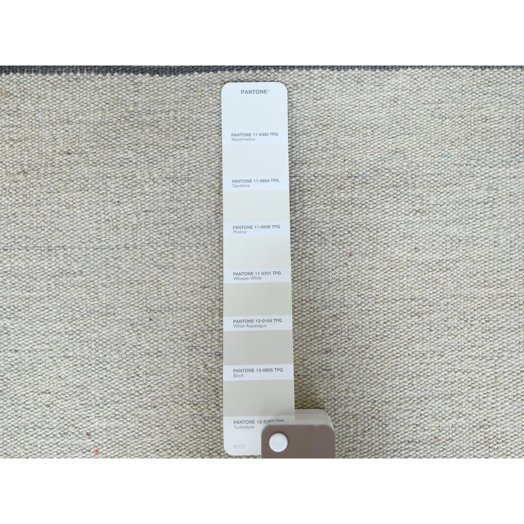 R60124%20004