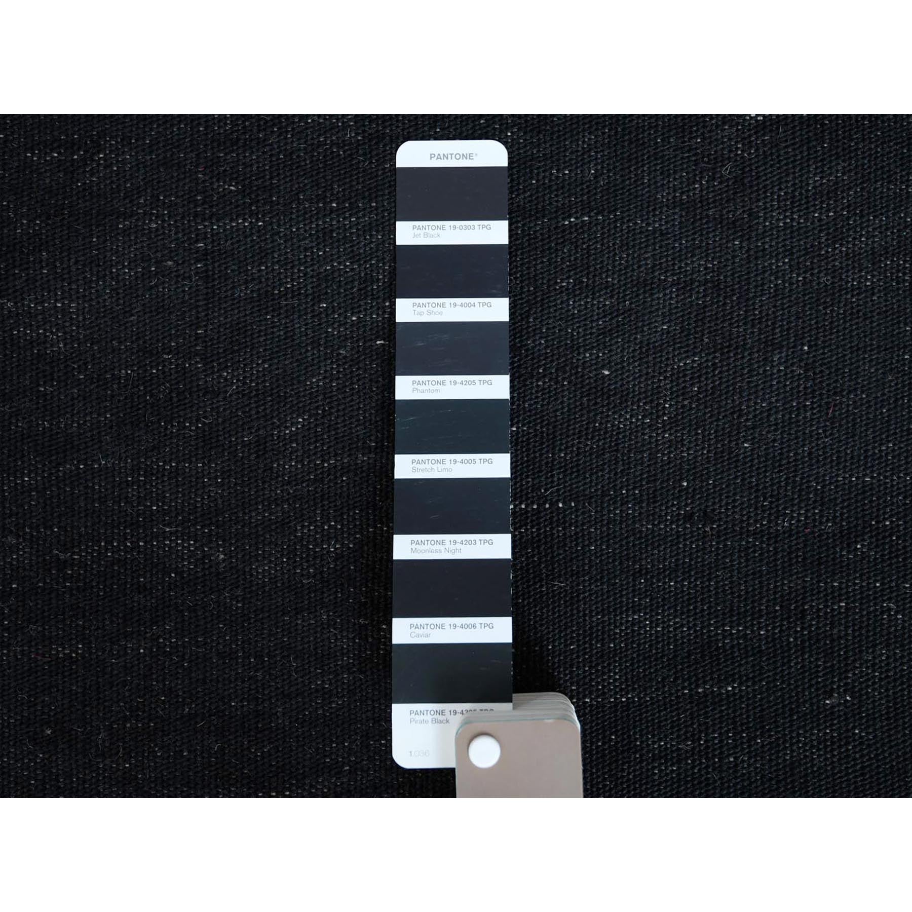 R60302%20004