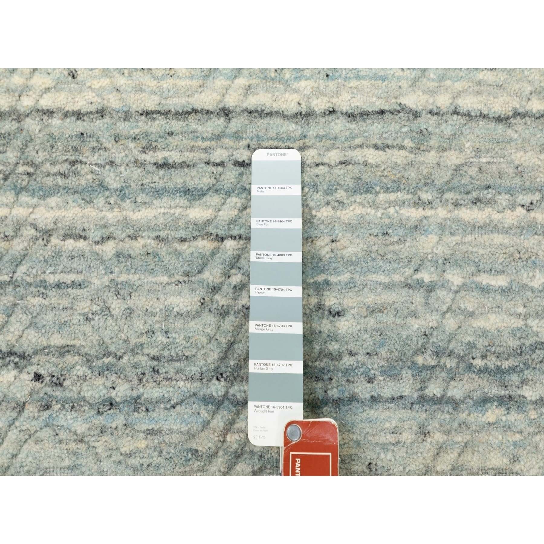 R62052%20008