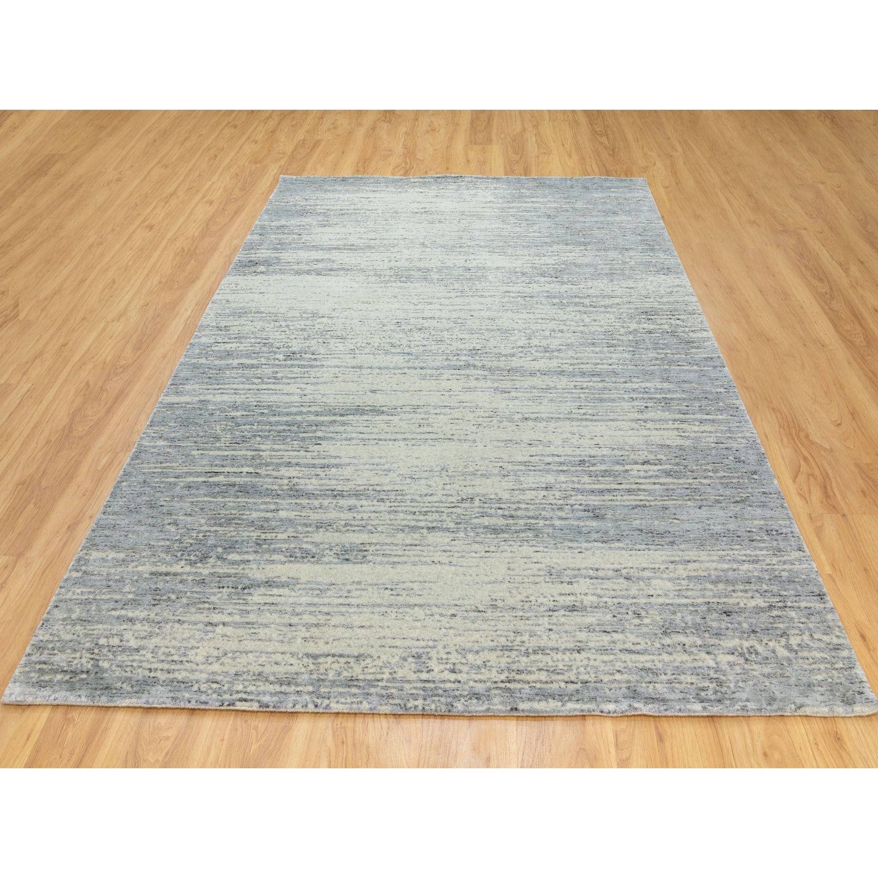 R62056%20003