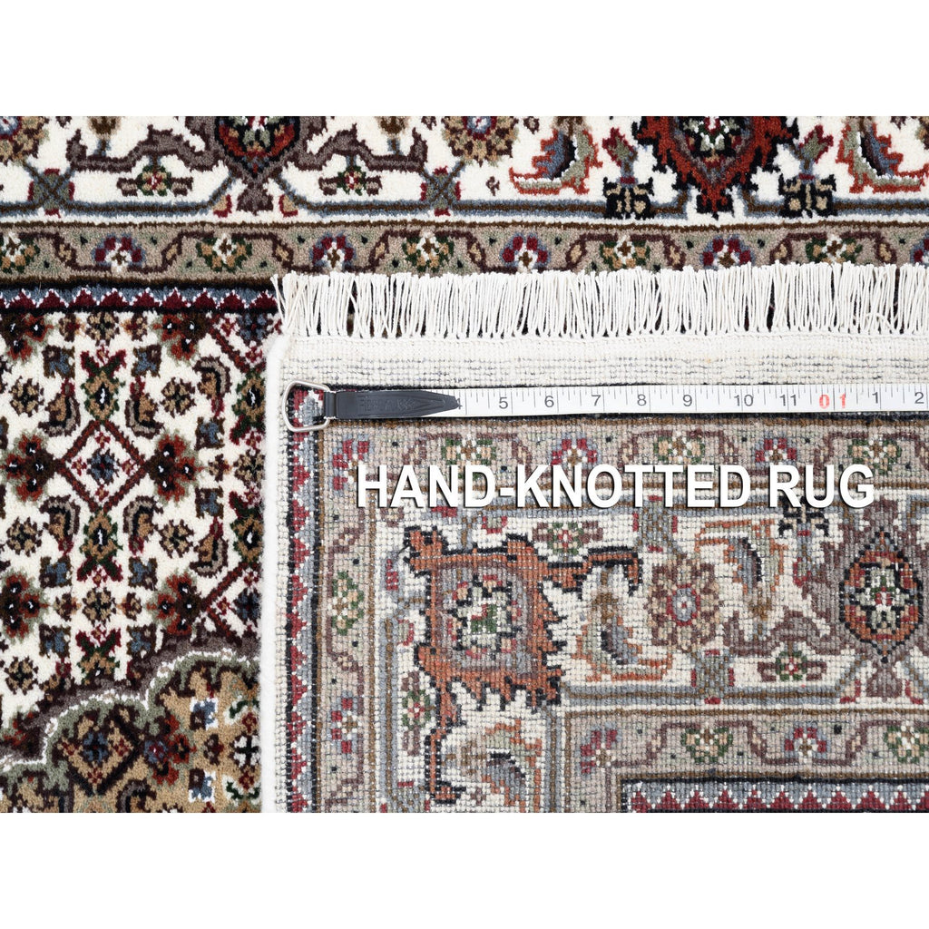 R62489%20008