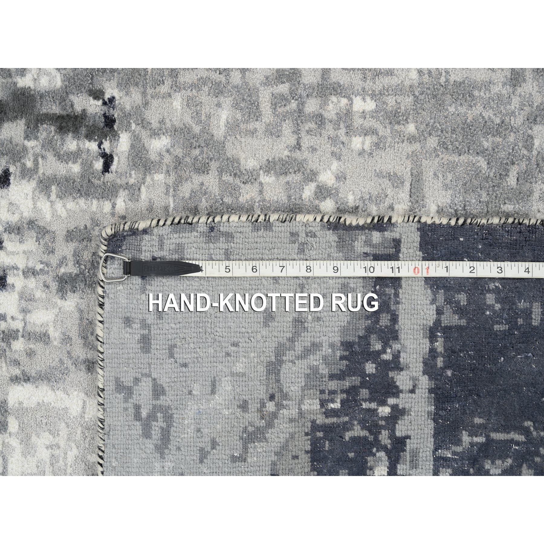 R63178%20012