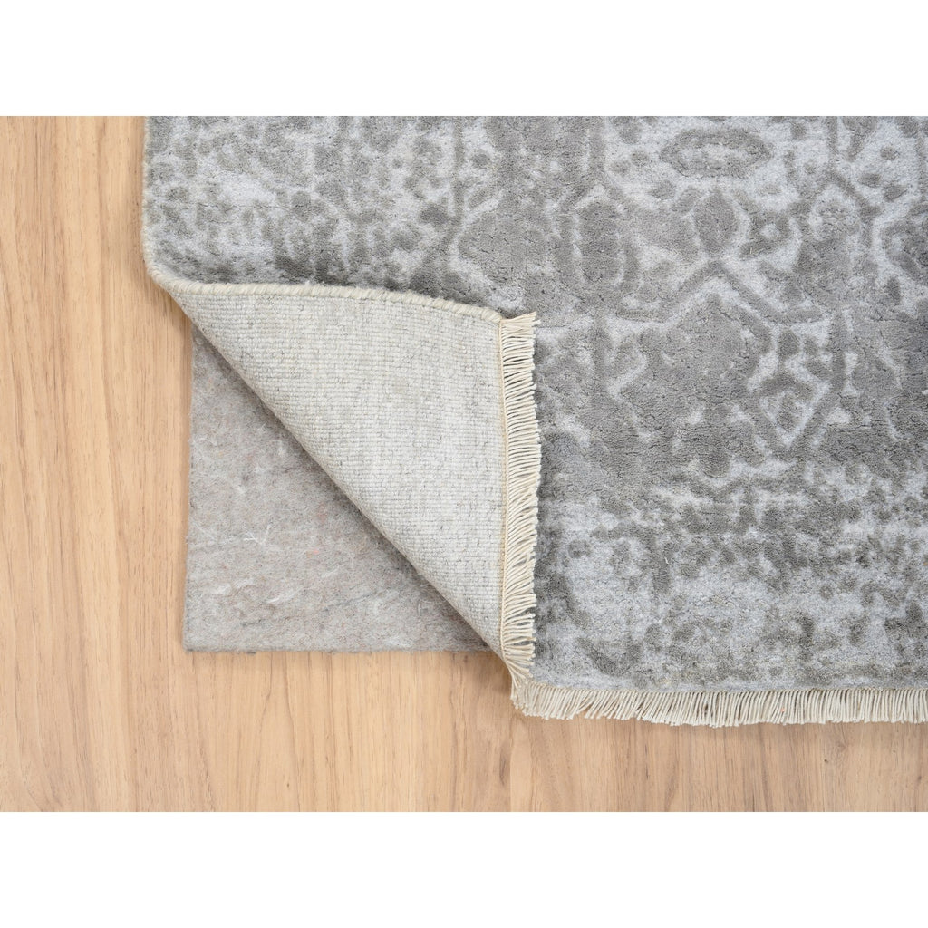 R63196%20003