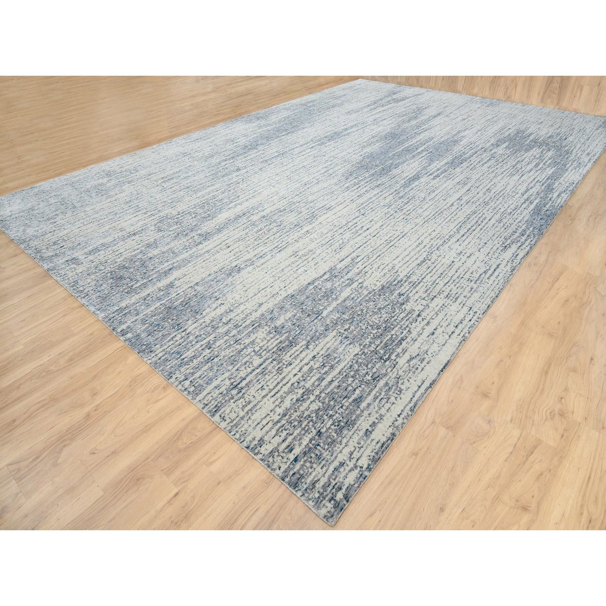R63302%20004