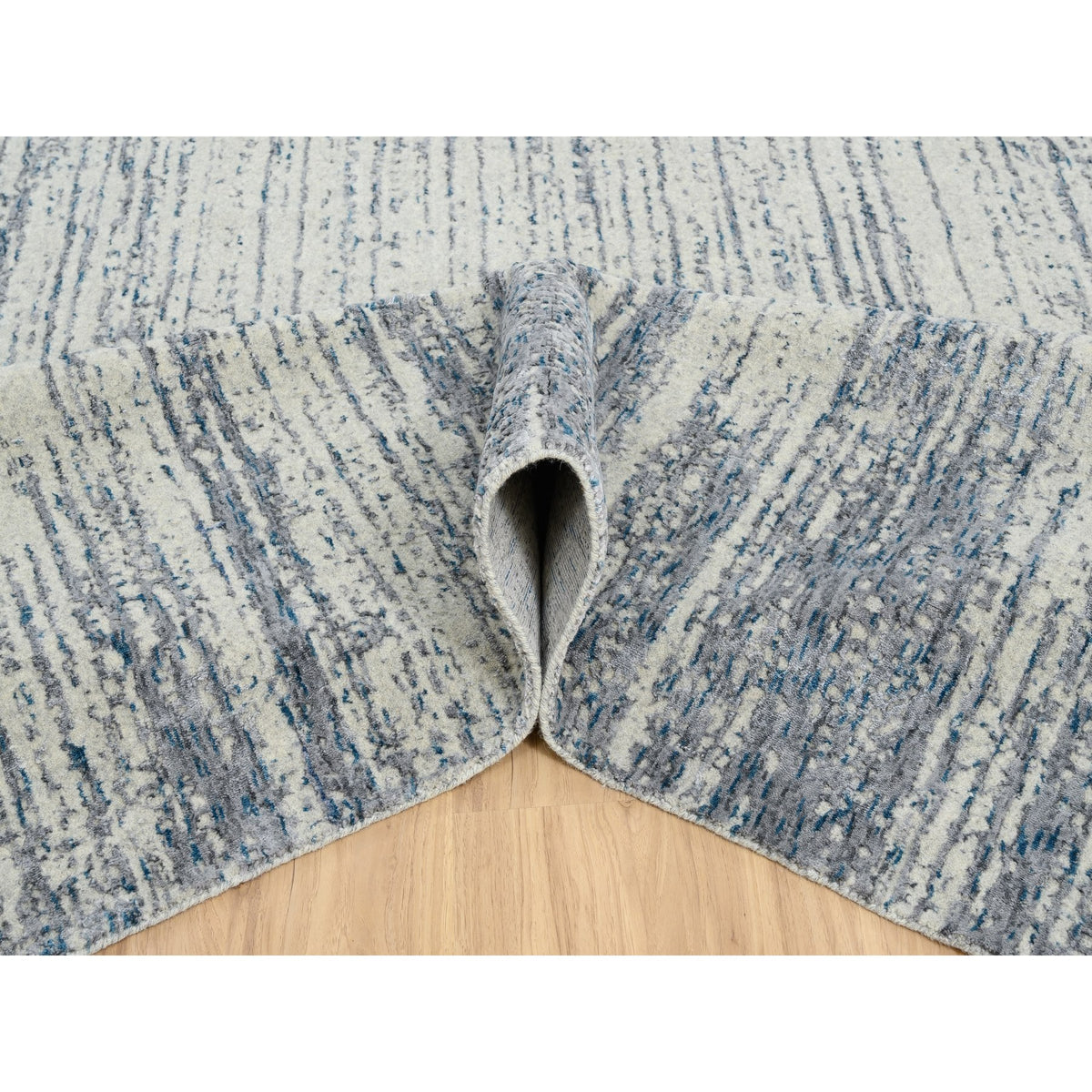 R63302%20006