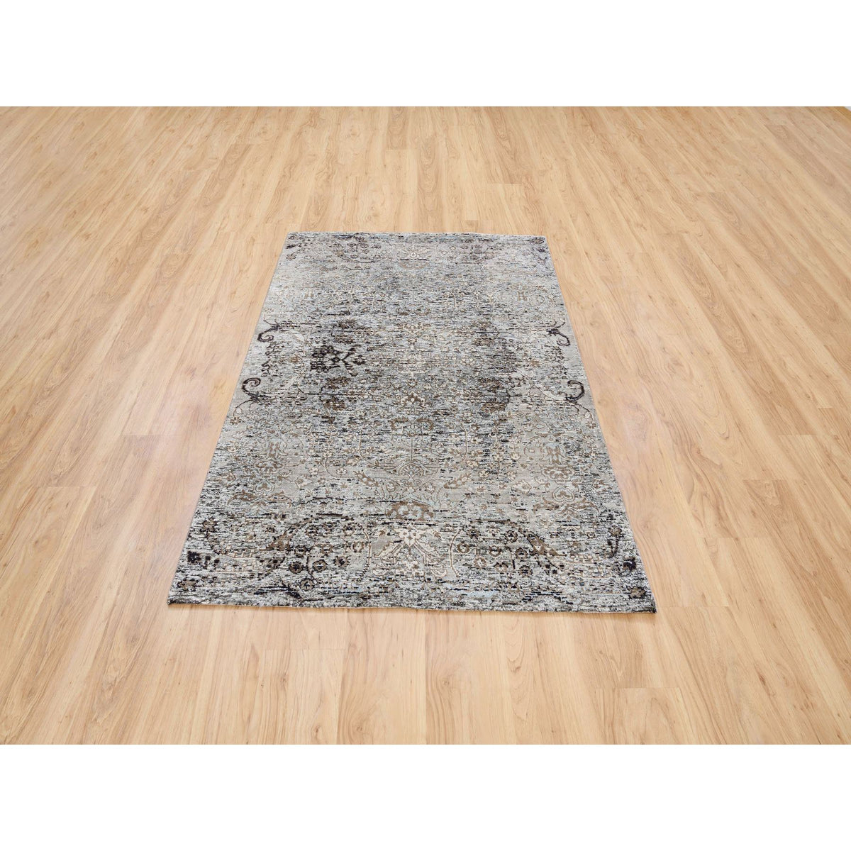 R63694%20002