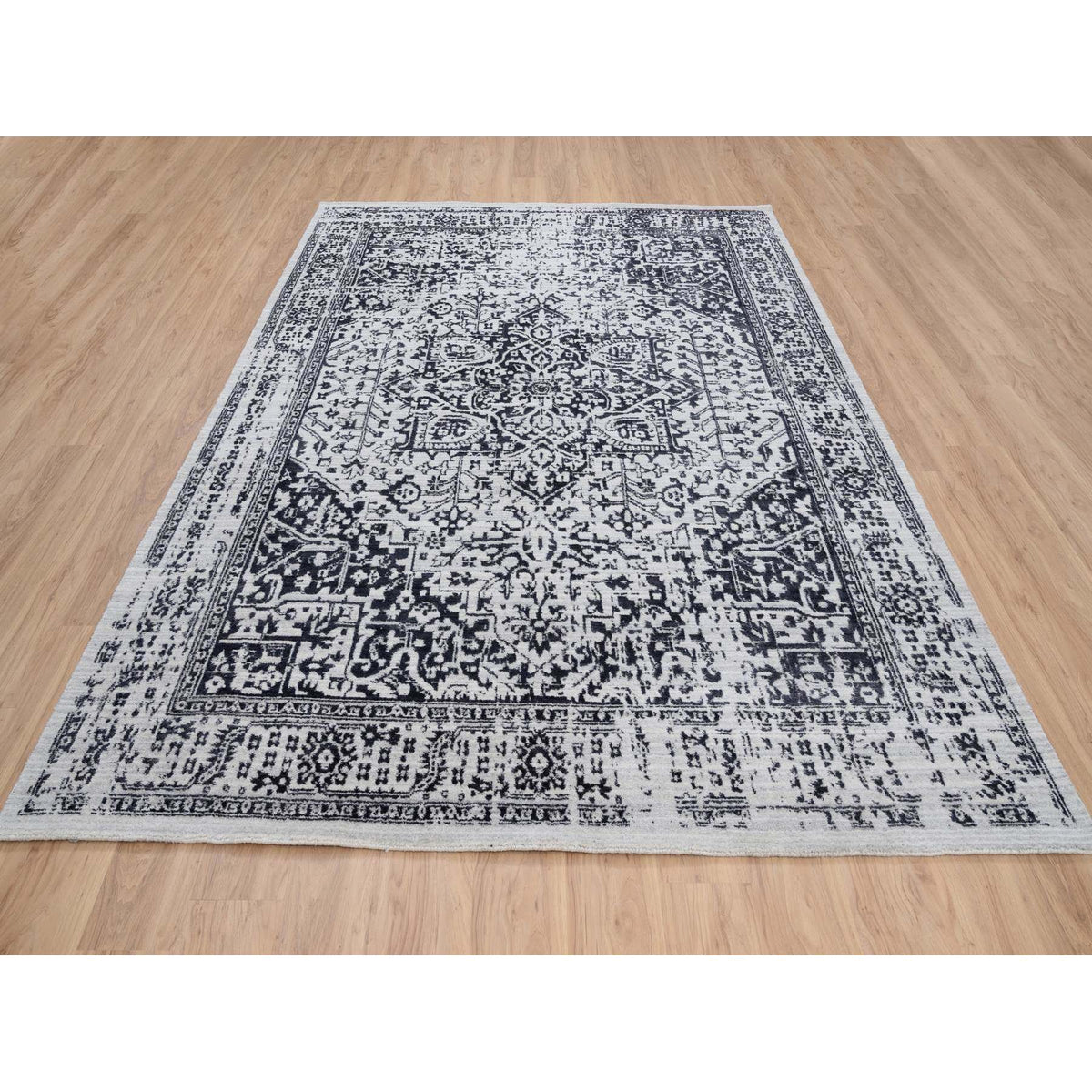 R63787%20003