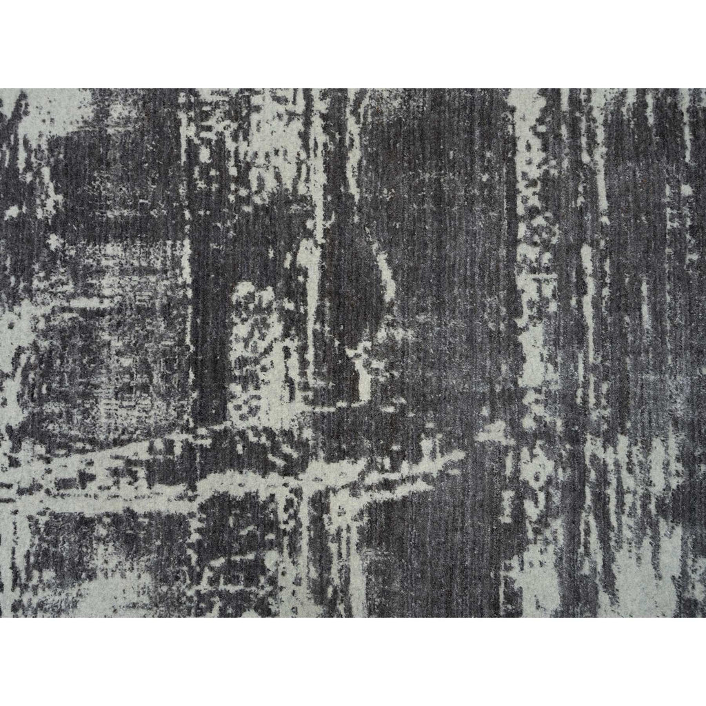 R63803%20009