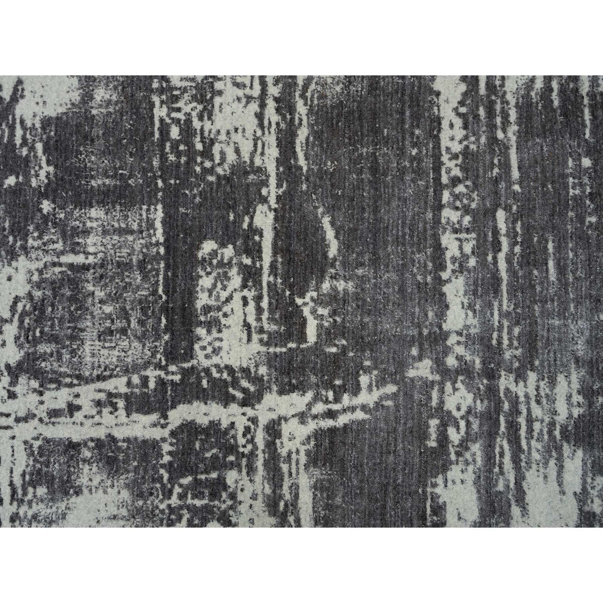 R63803%20009