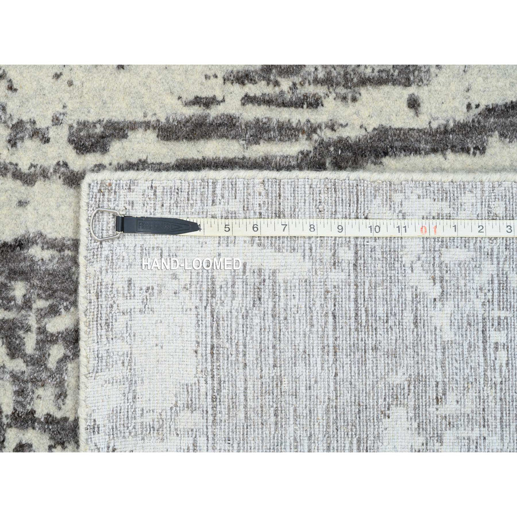R63803%20012