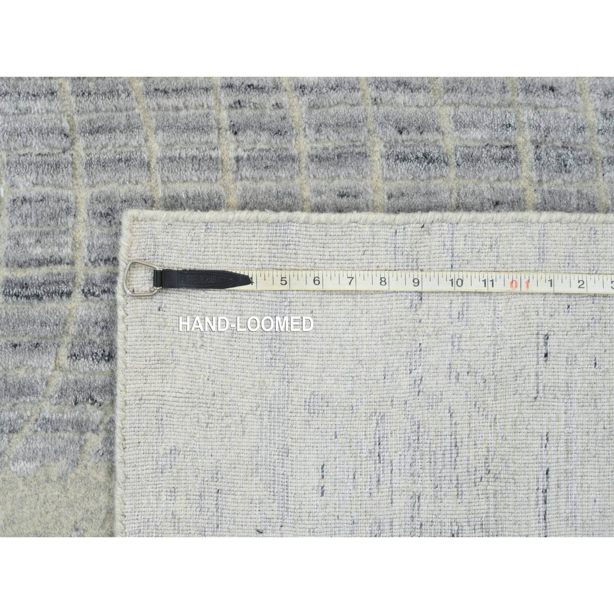 R63806%20012
