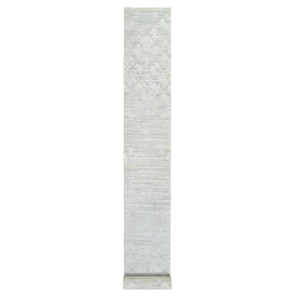 R64136%20001